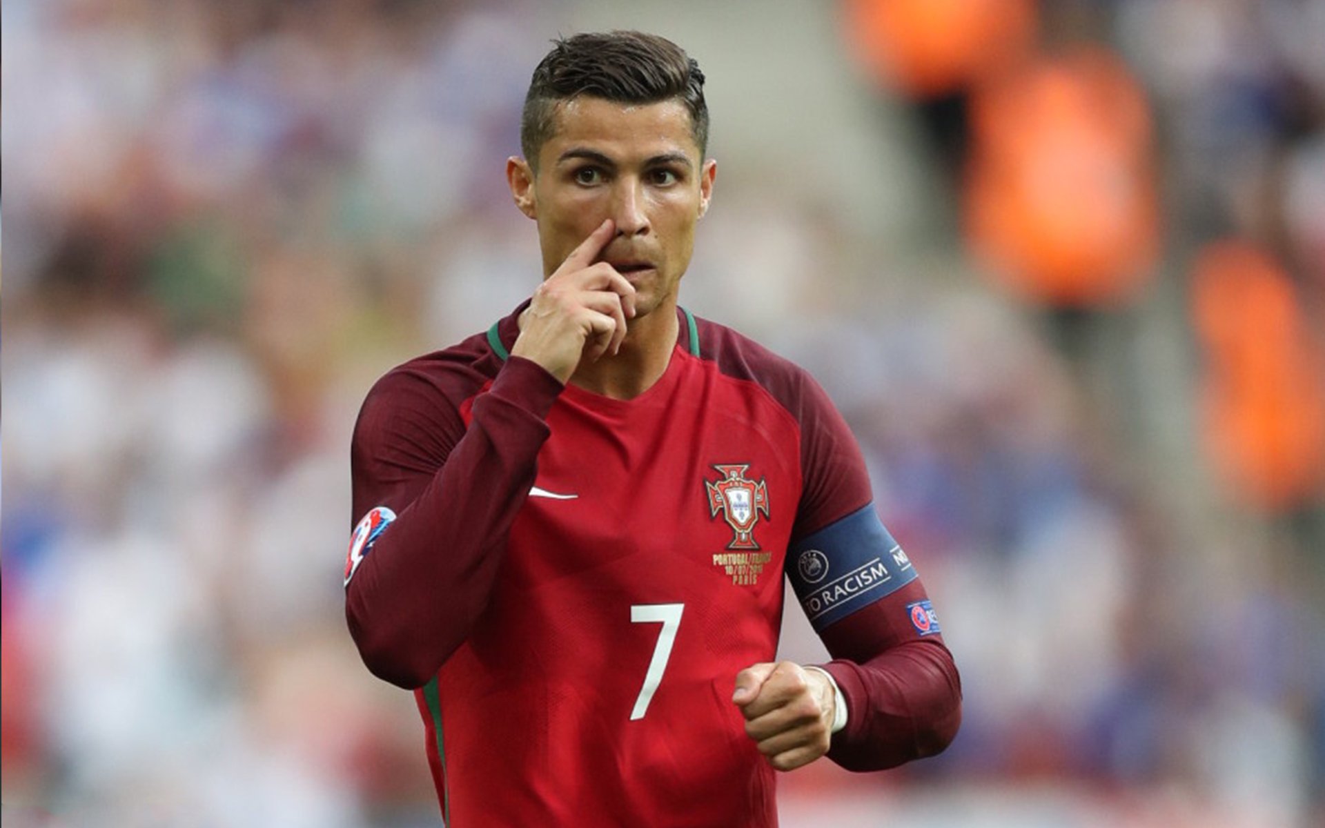 哈萨克斯坦武术比赛吸引众多武者参与,哈萨克斯坦的拳击